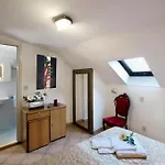 Roma فندق 3*