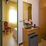 Roma 3* رافيننا