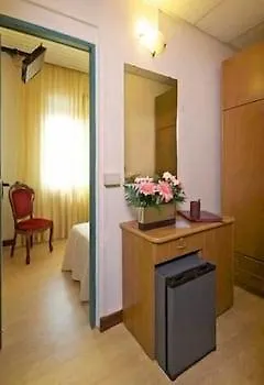 Roma Hotel