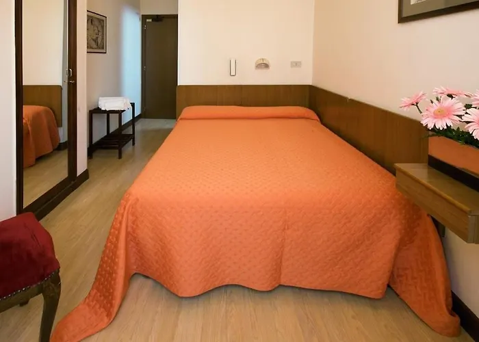 Roma فندق رافيننا